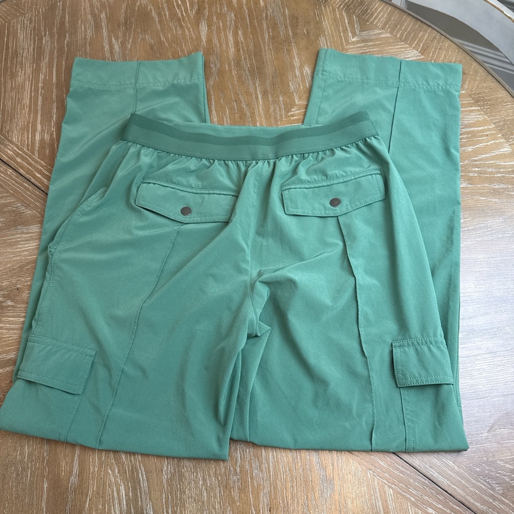 Athleta Vienna Cargo Pants - Picture 5 of 7